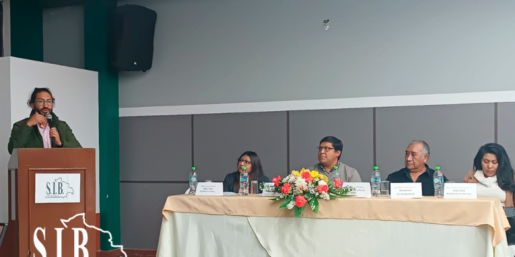 Socializamos la Ley de saneamiento de bienes inmuebles del área urbana de la ciudad de Sucre