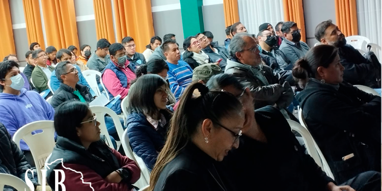 Socializamos la Ley de saneamiento de bienes inmuebles del área urbana de la ciudad de Sucre