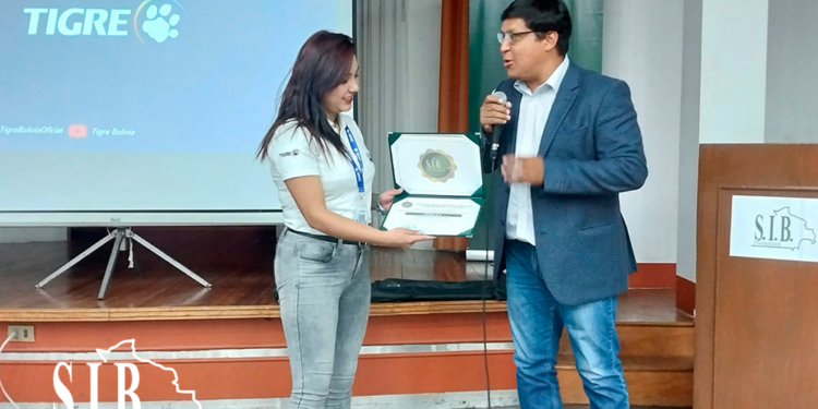 Jueves entre Ingenieros : Noche Tigre S.A.