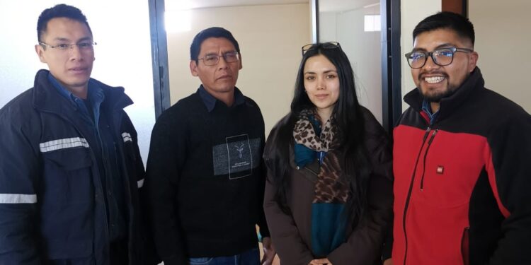 Procesión con la Virgen de Guadalupe