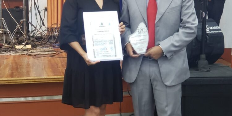 Aniversario del Colegio de Ingenieros Petroleros de Chuquisaca