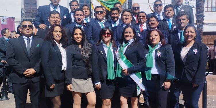 Rendimos homenaje a los 215 años de la primera gesta libertaria de América Latina participando del Desfile Cívico Militar