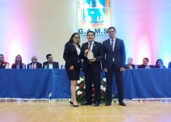 RENDIMOS HOMENAJE A LOS 400 AÑOS DE LA USFXCH