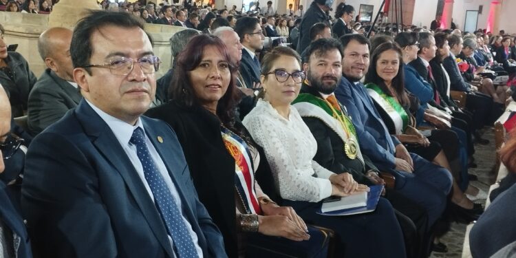 La SIB Chuquisaca participó del solemne acto en Homenaje a los 4 Siglos de la Universidad