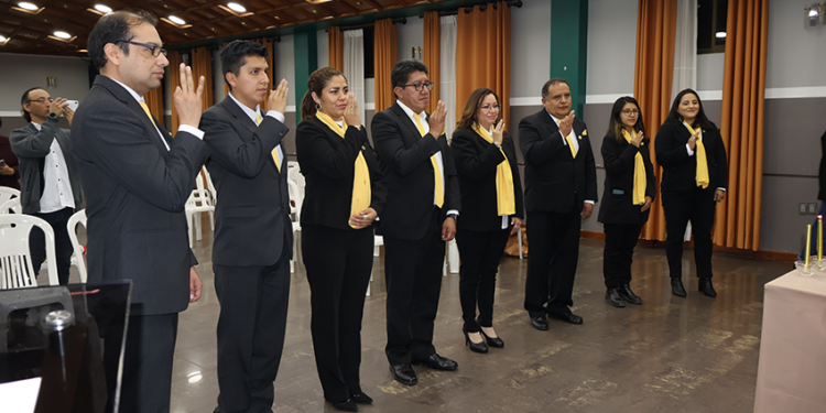 Posesión de Directorio del Colegio de Ingenieros Industriales de Chuquisaca