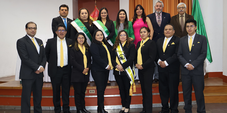 Posesión de Directorio del Colegio de Ingenieros Industriales de Chuquisaca