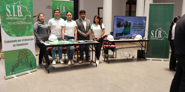 La SIB Chuquisaca participó de la Feria de Investigación de la carrera de Ingeniería Civil