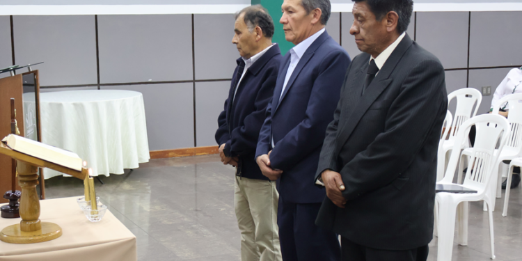 POSESIÓN DEL NUEVO DIRECTORIO DEL COLEGIO DE INGENIEROS GEÓLOGOS DE CHUQUISACA