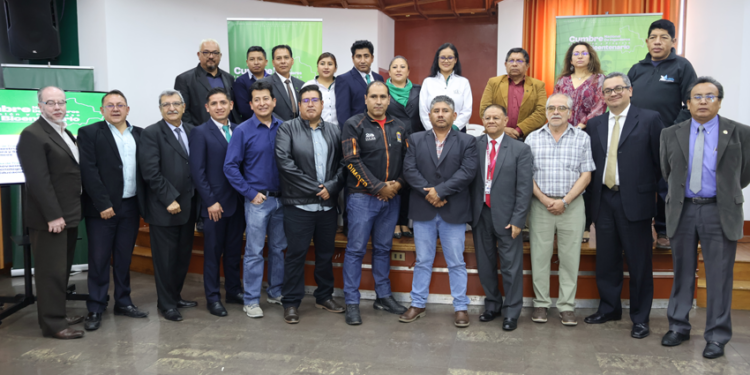 LANZAMIENTO OFICIAL DE LA CUMBRE NACIONAL DE INGENIEROS: INNOVACIÓN Y PROGRESO POR EL BICENTENARIO