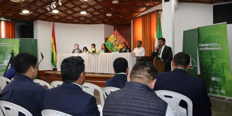 Inauguración de la Cumbre Nacional de Ingenieros: Innovación y Progreso por el Bicentenario