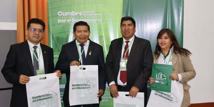 Inauguración de la Cumbre Nacional de Ingenieros: Innovación y Progreso por el Bicentenario