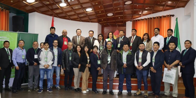 Inauguración de la Cumbre Nacional de Ingenieros: Innovación y Progreso por el Bicentenario