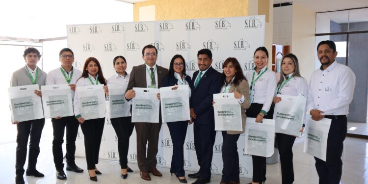 Inauguración de la Cumbre Nacional de Ingenieros: Innovación y Progreso por el Bicentenario