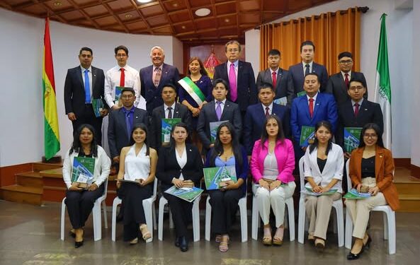 Juramento de nuevos miembros a la SIB Chuquisaca