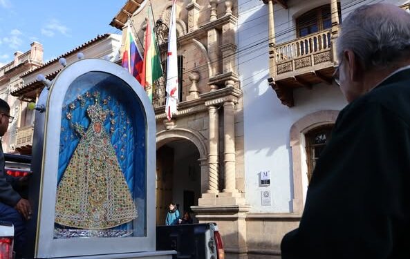 Procesión y Eucaristía para la Virgen de Guadalupe en los 46 aniversario de Fundación de la SIB Chuquisaca