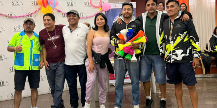 Premiación a los equipos ganadores del Campeonato Carnavalero 2026