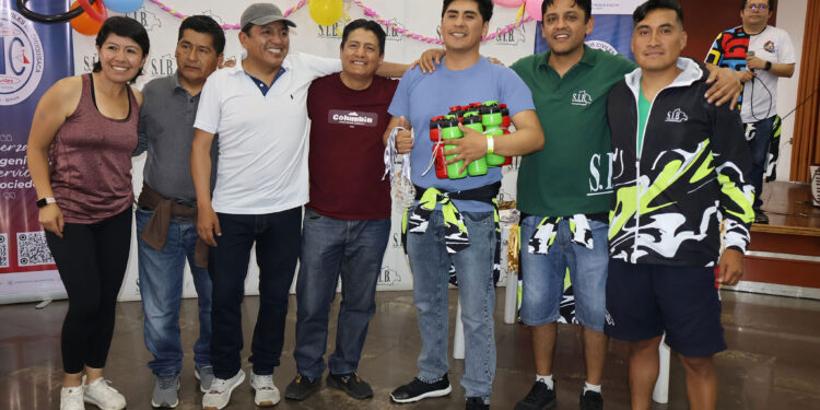 Premiación a los equipos ganadores del Campeonato Carnavalero 2026