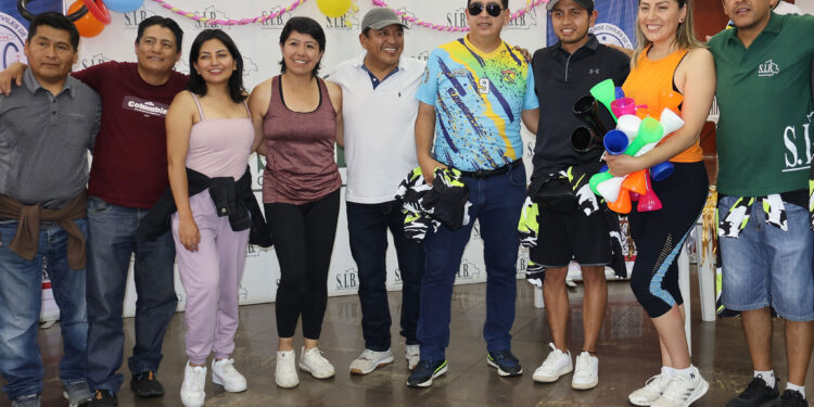 Premiación a los equipos ganadores del Campeonato Carnavalero 2026