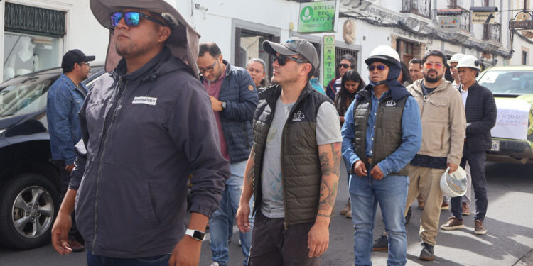 Caravana de la Construcción por un reajuste de precios efectivo y justo