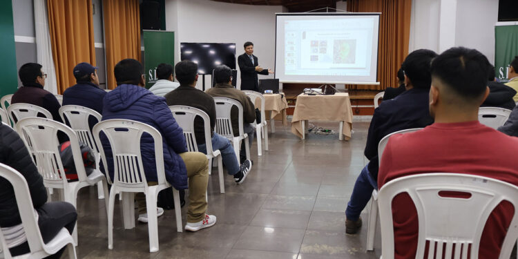 Primer ciclo de conferencias «Ingeniería de Vanguardia» sobre Monitoreo Hidráulico