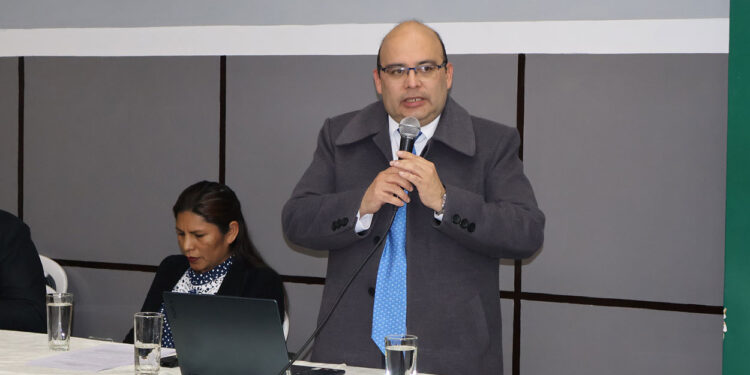 La SIB Chuquisaca impulsó la capacitación sobre la Ley Nº 1733 de Alivio Tributario, Condonación y Regularización Tributaria a sus miembros