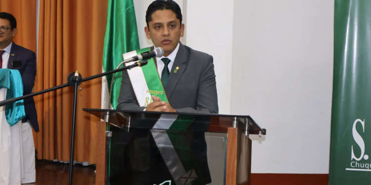 Acto de honor y entrega de distinciones «Ing. Lucas Hugo Martínez Navarro» a ingenieros destacados